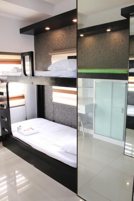 Feel Great Stay Condotels - San Marino Cebu Bagian luar foto
