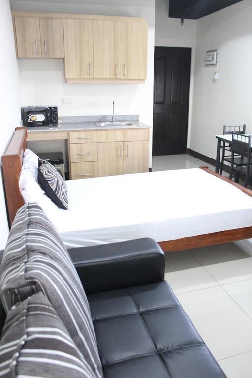 Feel Great Stay Condotels - San Marino Cebu Bagian luar foto