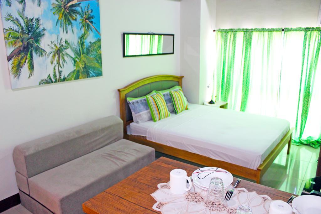 Feel Great Stay Condotels - San Marino Cebu Bagian luar foto