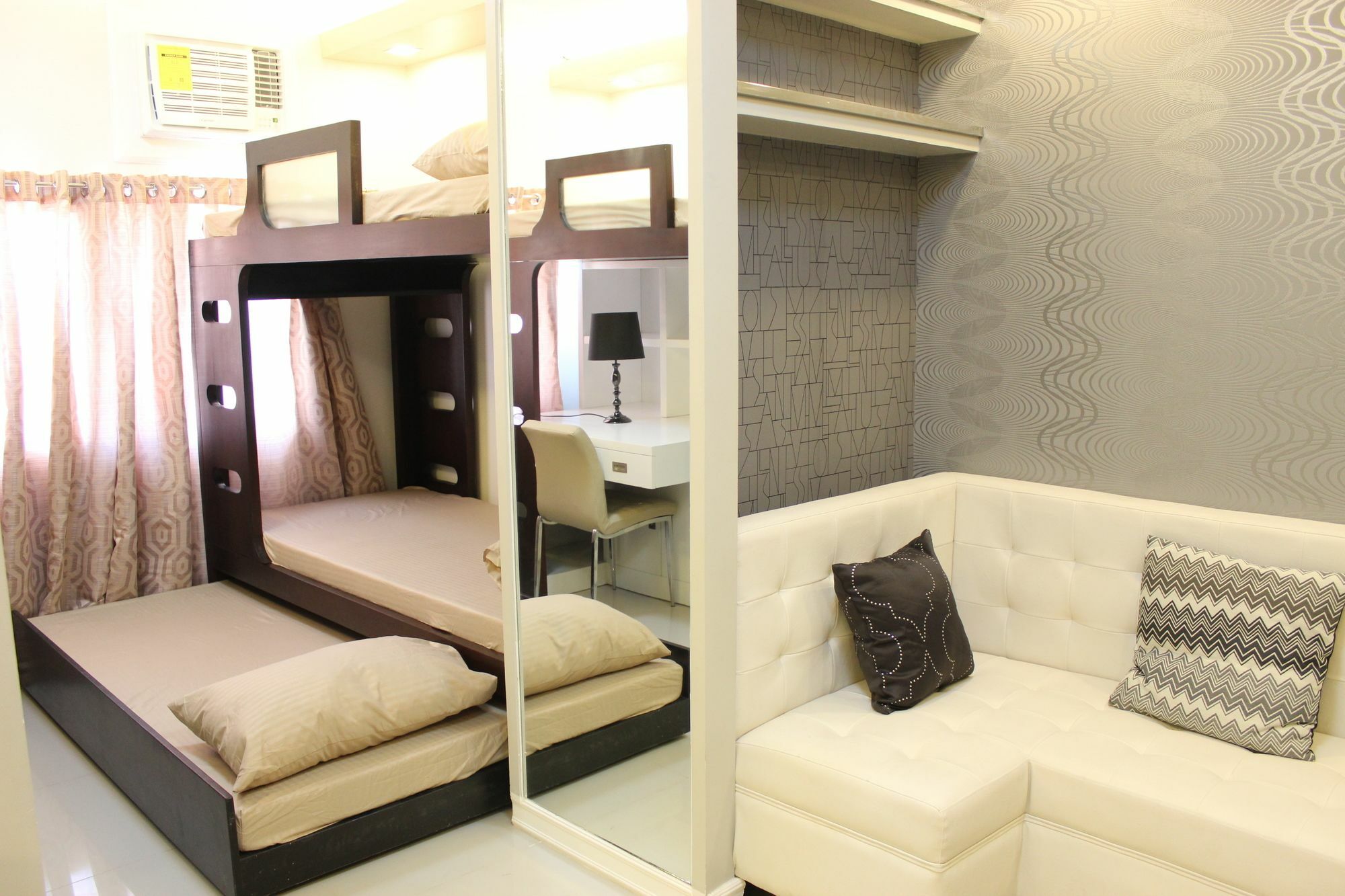 Feel Great Stay Condotels - San Marino Cebu Bagian luar foto